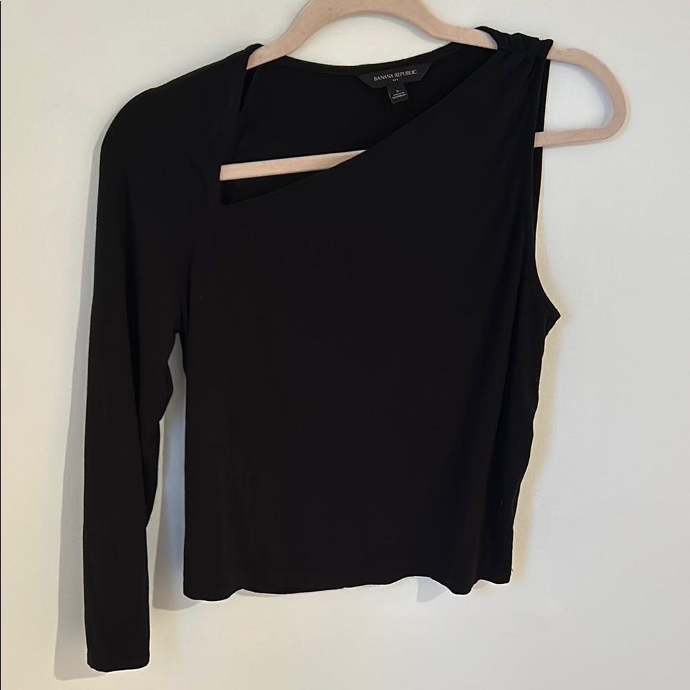 Banana Republic Black Asymmetrical Cut-Out One Shoulder Top Small